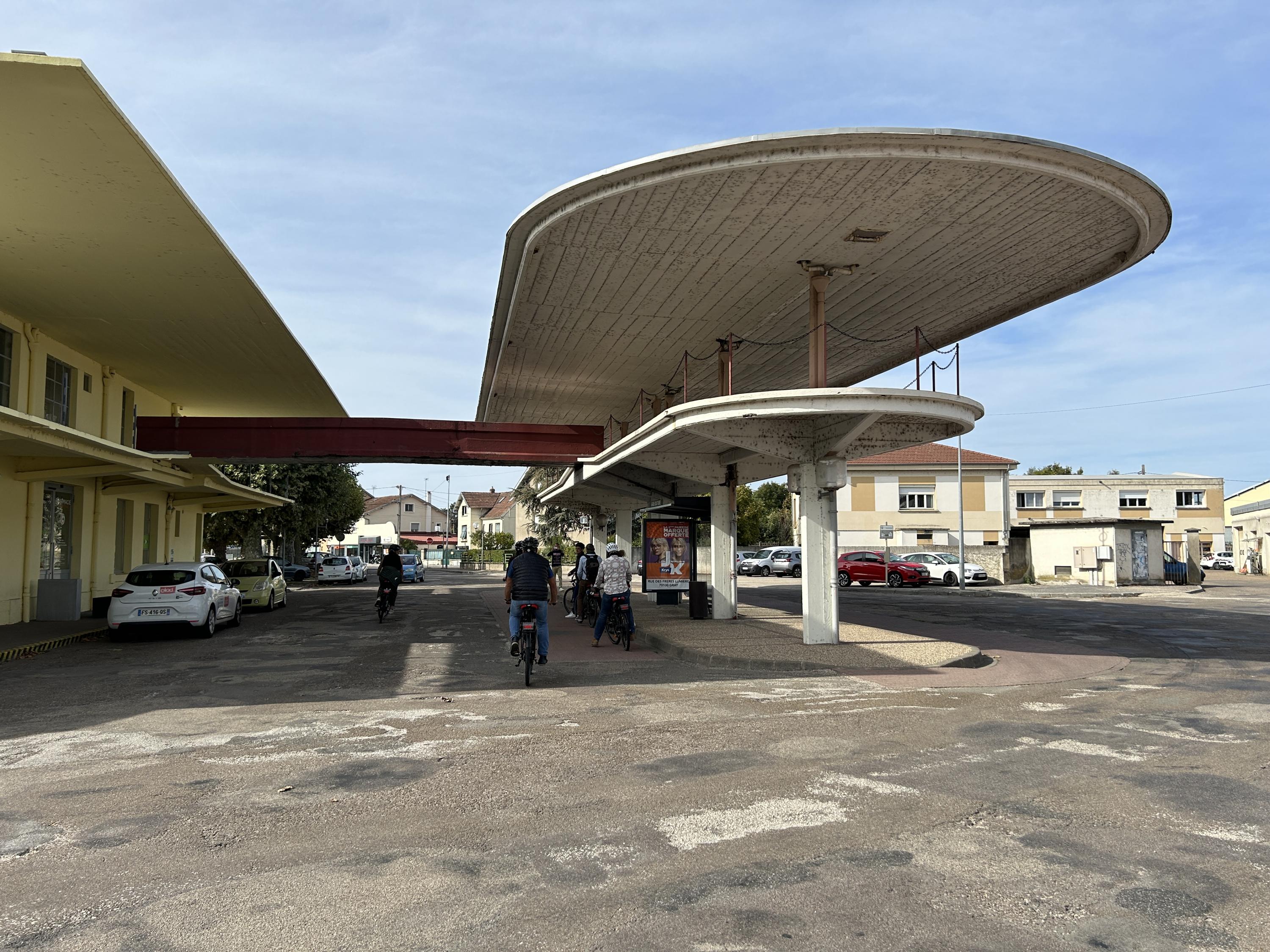 Gare routière de Gray